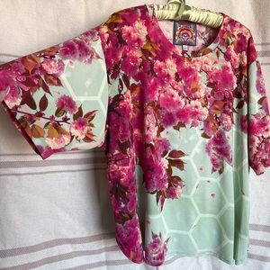 Johnny was Tee Shirt